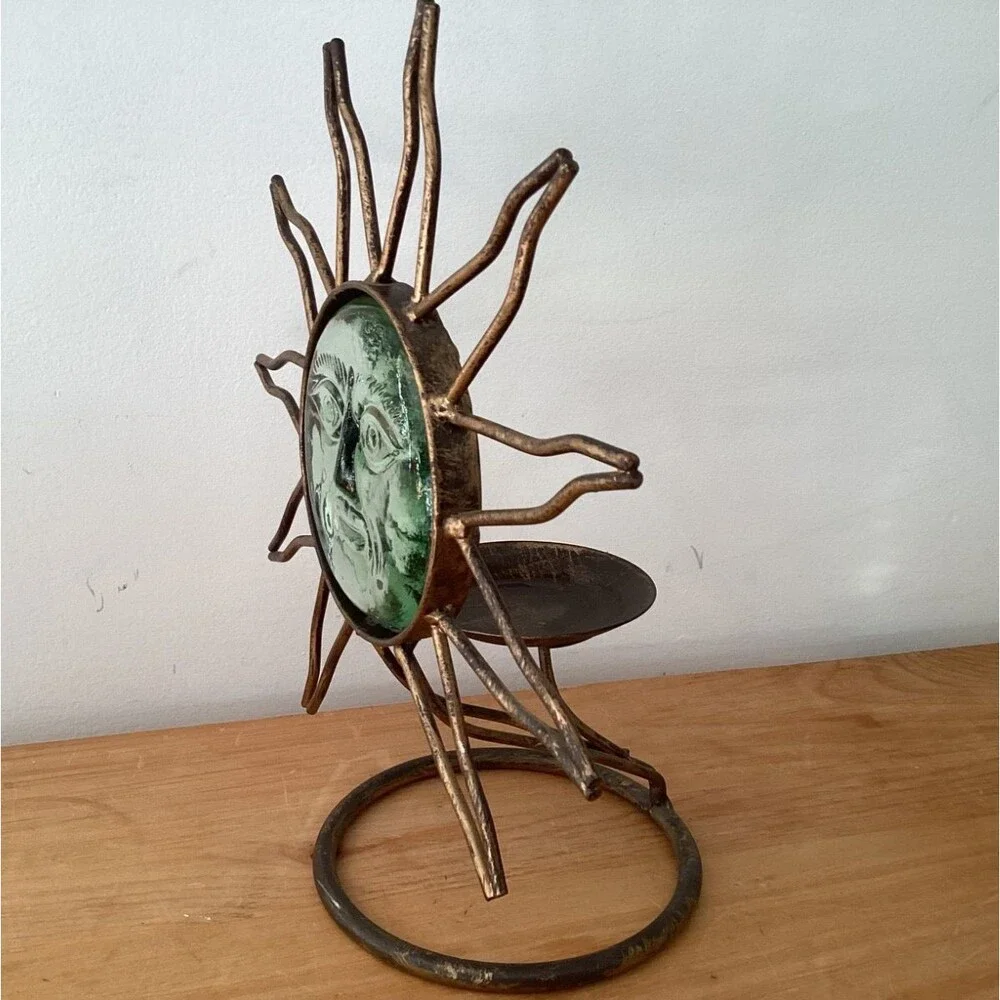 Unbranded green glass